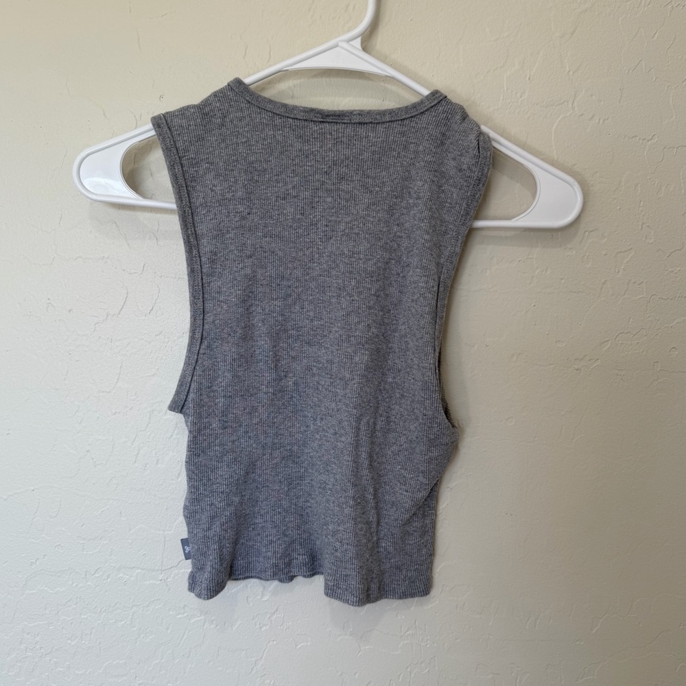 TNA Heather Gray Ribbed Cropped Muscle Tank - Picture 4 of 4